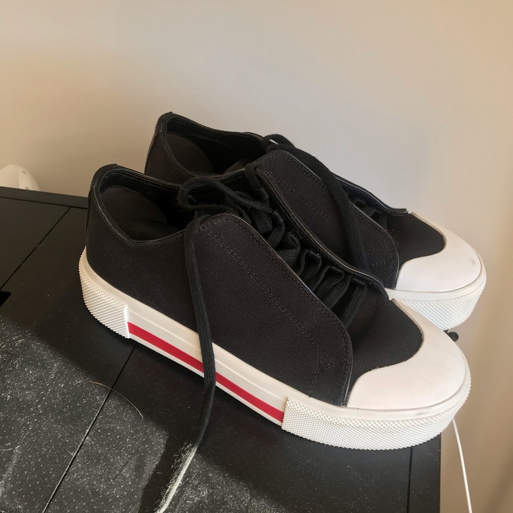 Alexander MacQueen platform sneakers size 38.5